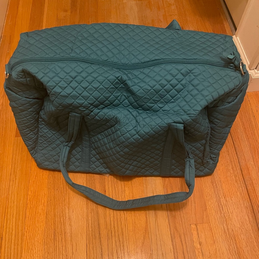 Vera Bradley travel duffel Forever Green NWT